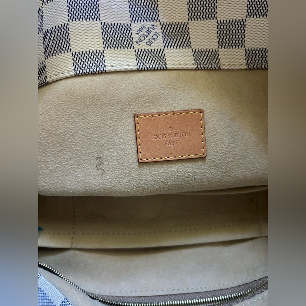 Louis Vuitton Damier Azur Canvas Artsy MM Bag - Picture 10 of 16